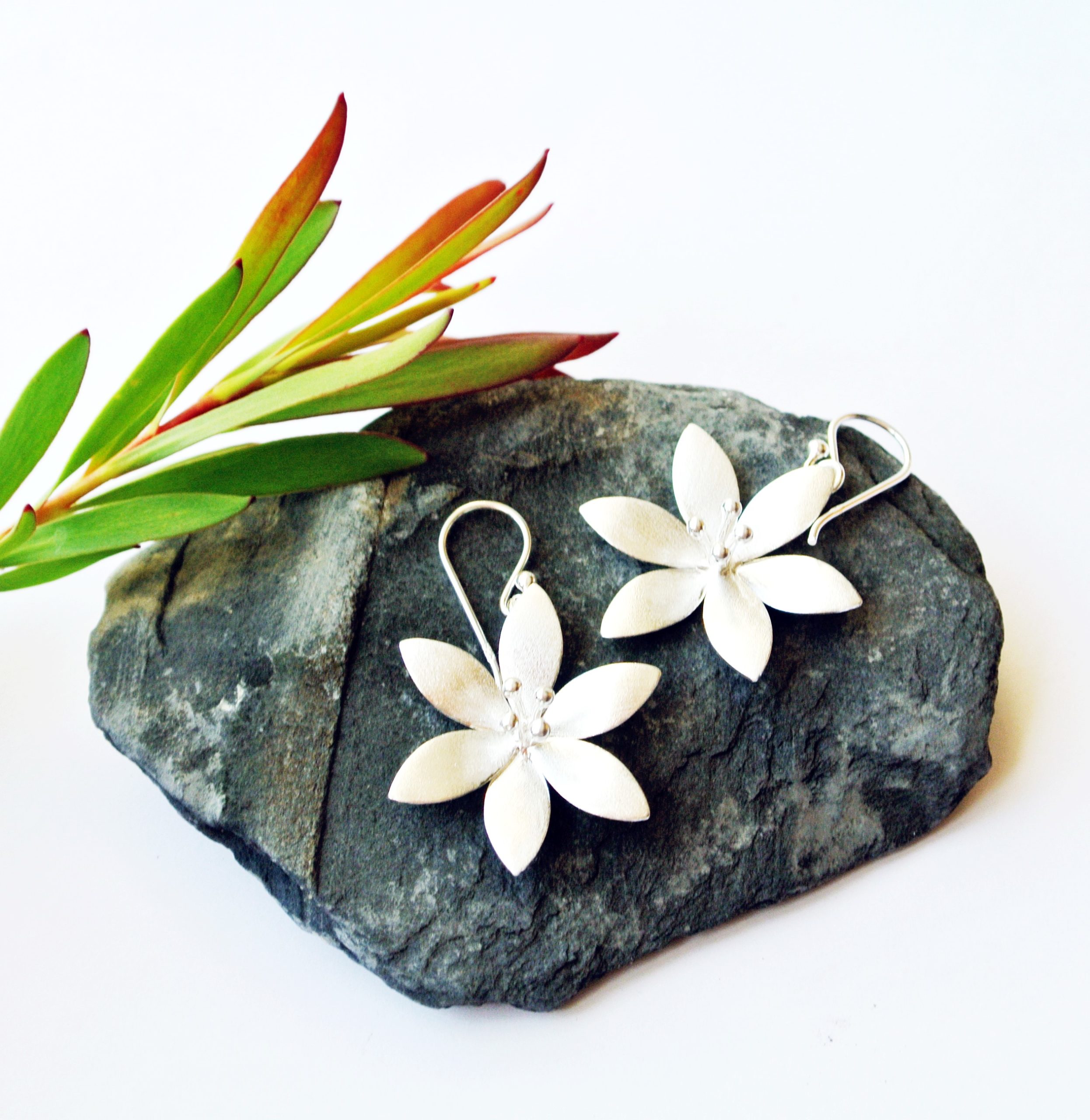 Tropical Flower Hooks - Image 2