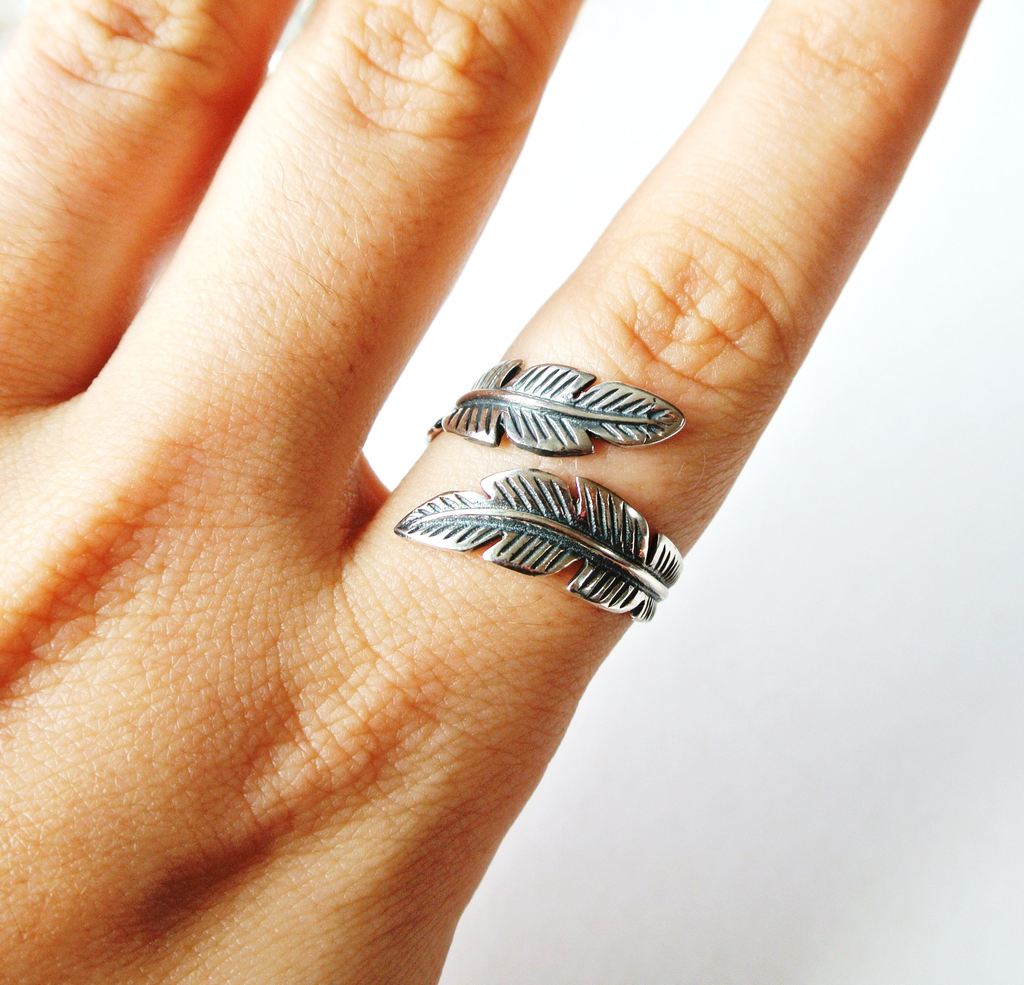 Double Feather Ring - Adjustable - Image 2