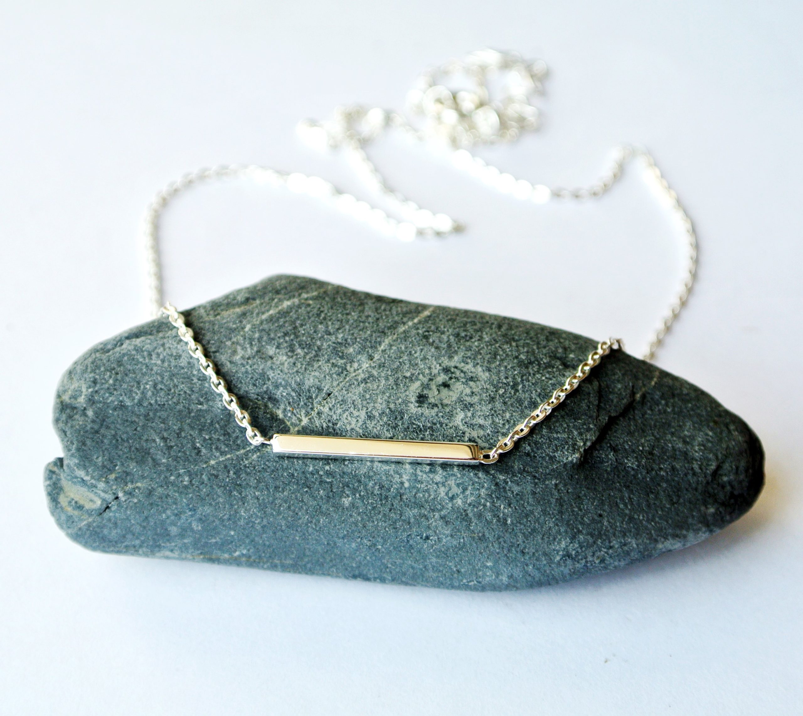 Small Simplistic Bar Necklace