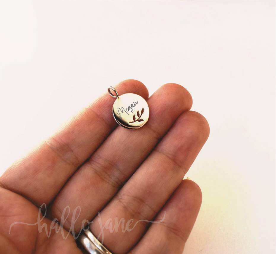 Leaf Cut Out Name Disc Necklace - Image 13