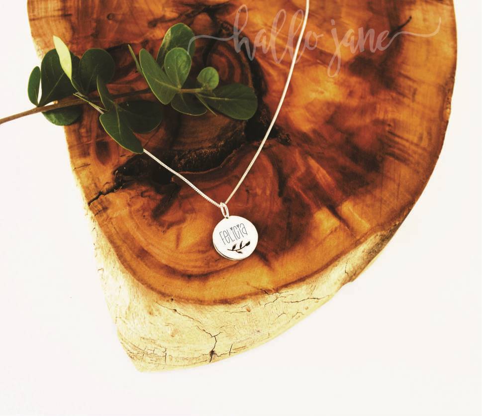 Leaf Cut Out Name Disc Necklace - Image 19