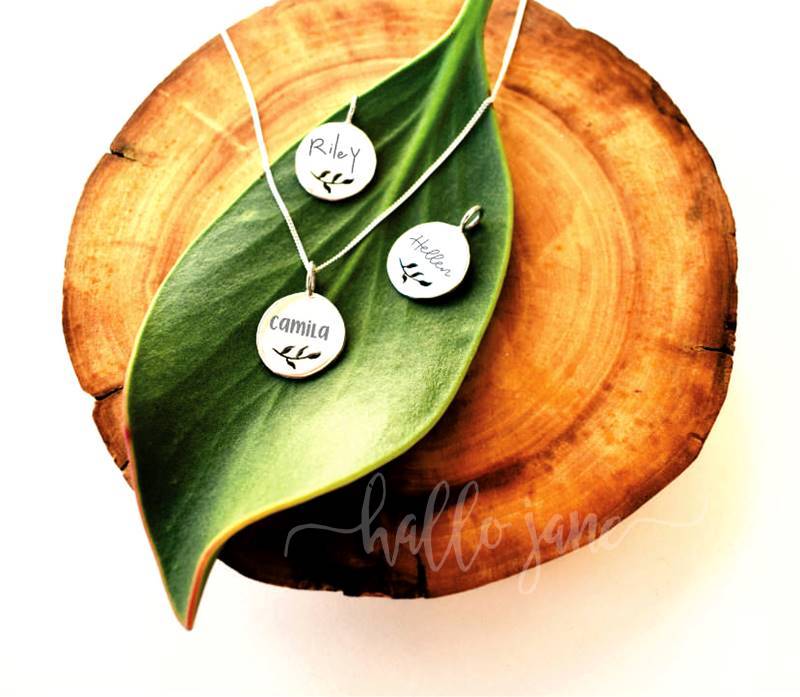Leaf Cut Out Name Disc Necklace - Image 3