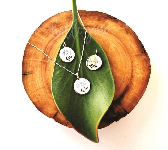 Leaf Cut Out Name Disc Necklace