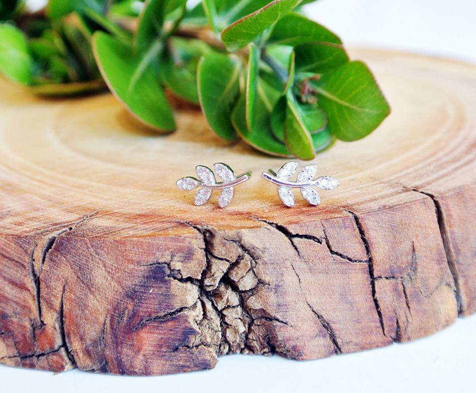 Mini CZ Leaf Studs