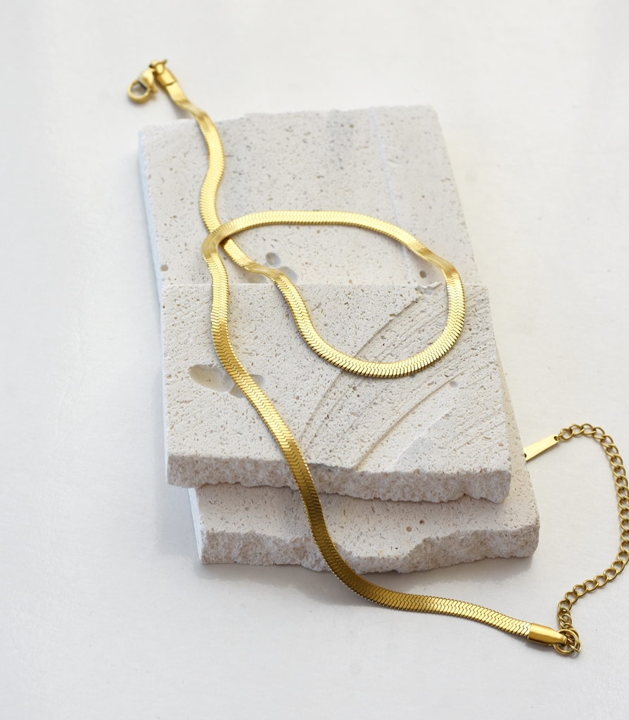 Classic Herringbone Necklace – 14K Gold Waterproof - Image 5