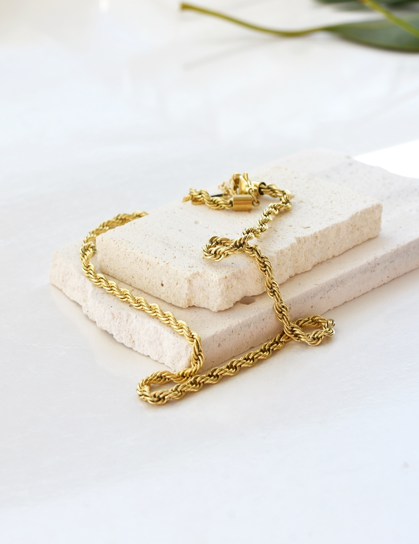 Twist Rope Chain Necklace (Chunky) – 14K Gold Waterproof - Image 2