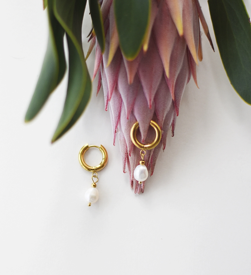 Baroque Pearl Hoops – 18K Gold Waterproof Earrings