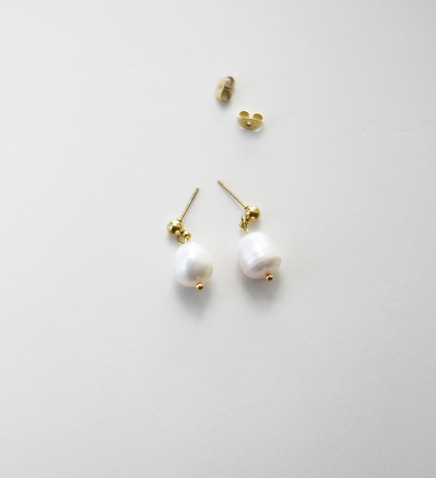 Baroque Pearl Drop Earrings – 18K Gold Waterproof - Image 2