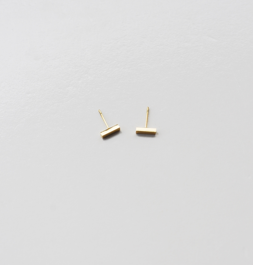 Plain Jane Bar Studs - 18k Gold Waterproof Earrings - Image 3