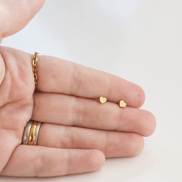 Tiny Heart Studs – 18K Gold Waterproof Earrings