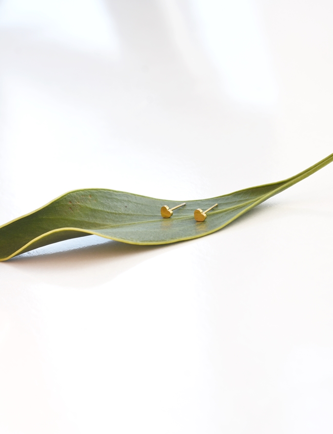Tiny Heart Studs – 18K Gold Waterproof Earrings - Image 5