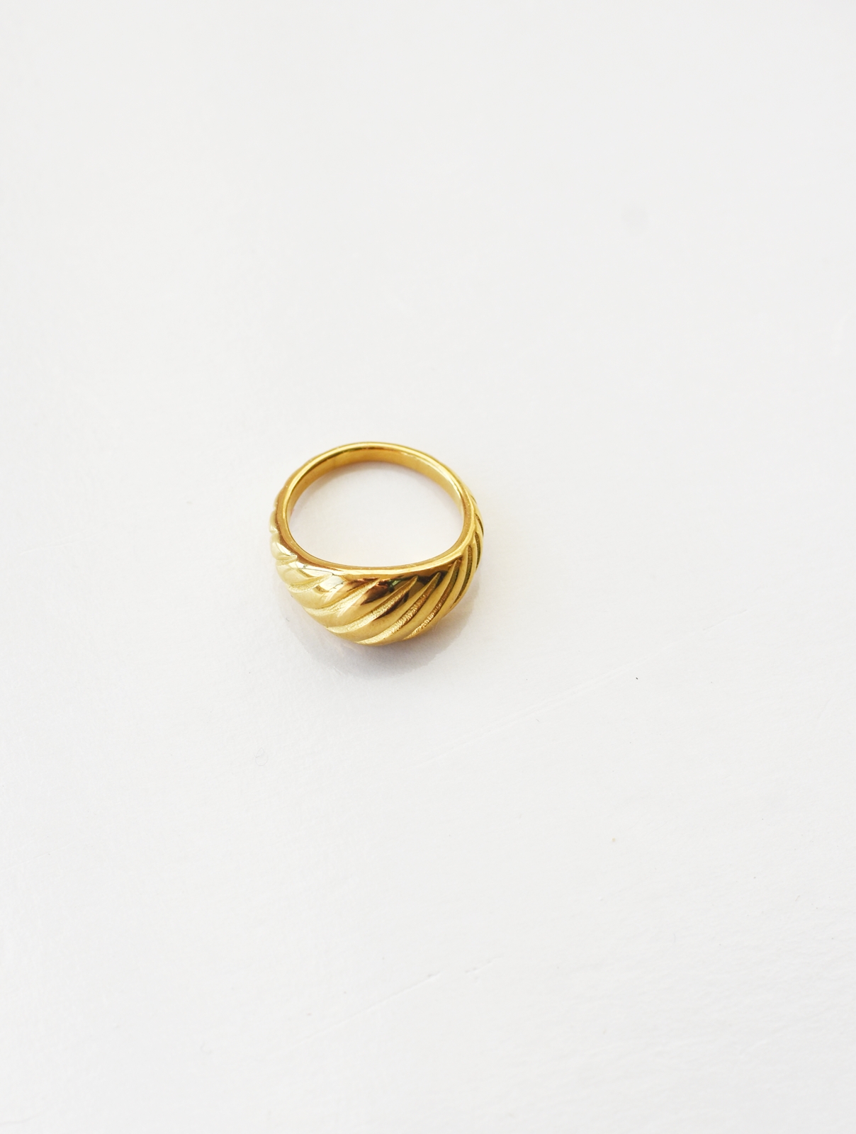 Twisted Dome Statement Ring – 18K Gold Waterproof - Image 6
