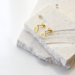 Simplistic Teardrop Studs – 18K Gold Waterproof