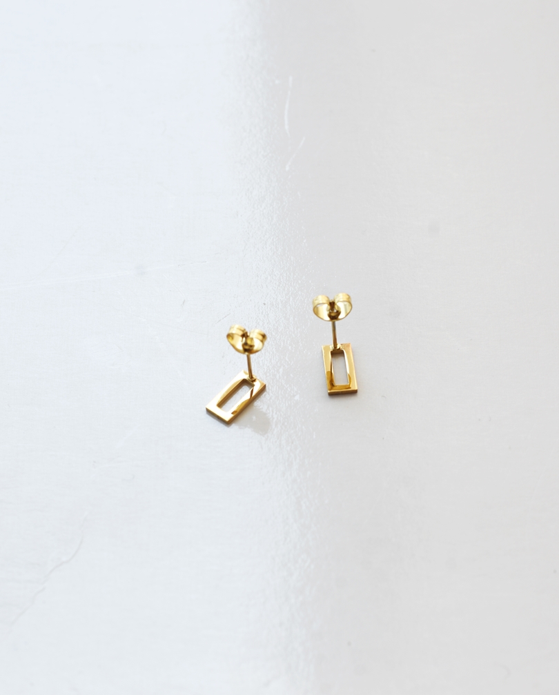Outline Rectangle Studs – 18K Gold Waterproof Earrings - Image 3