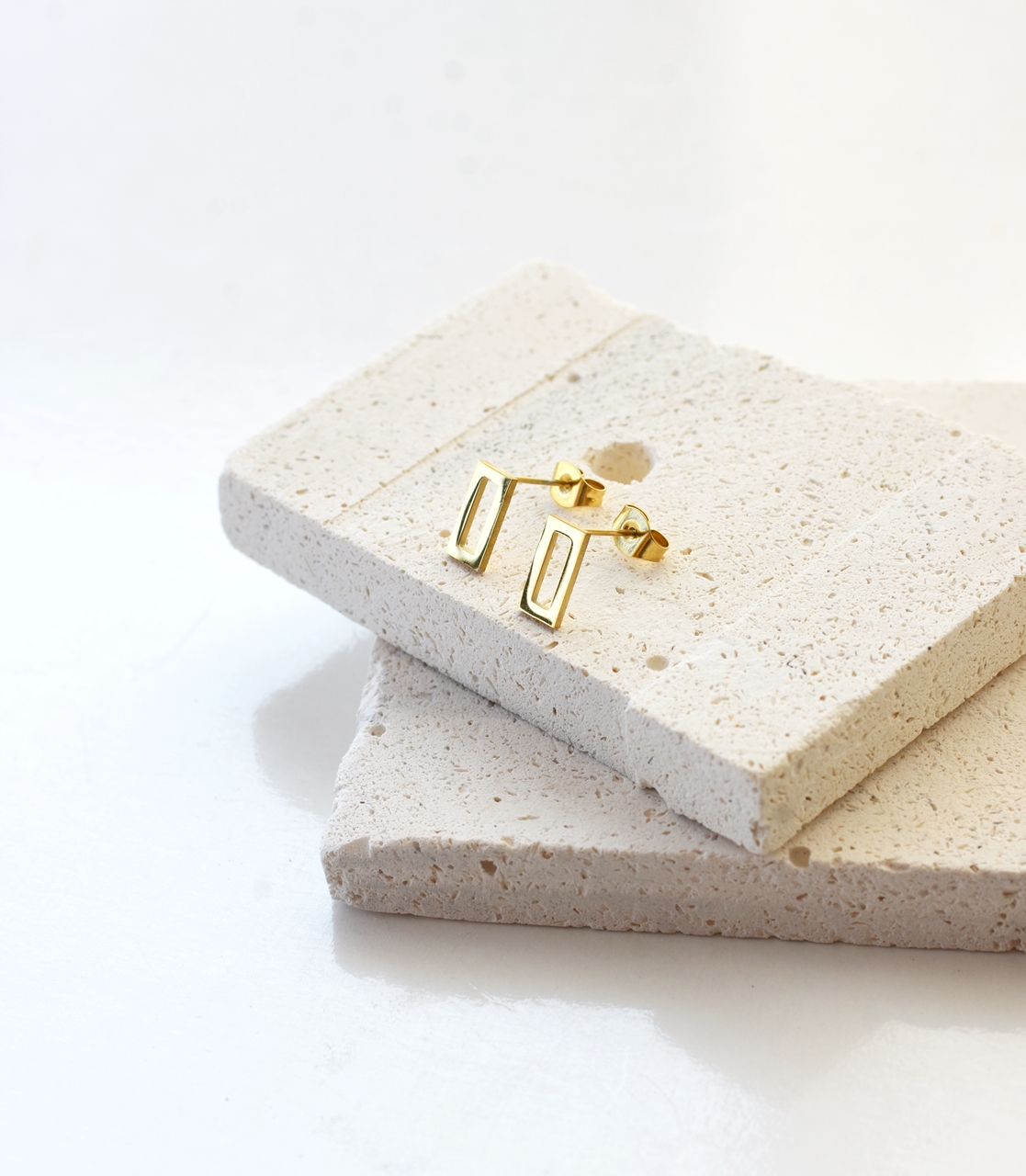 Outline Rectangle Studs – 18K Gold Waterproof Earrings