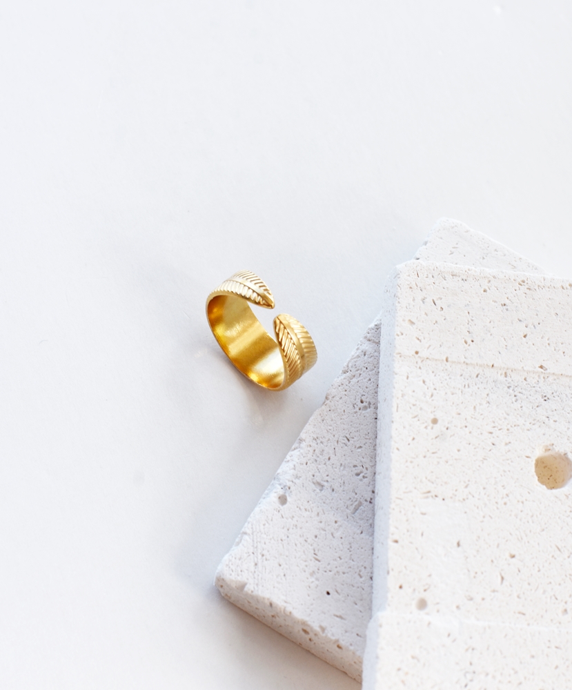 Leaf Wrap Ring – 18K Gold Waterproof - Image 5