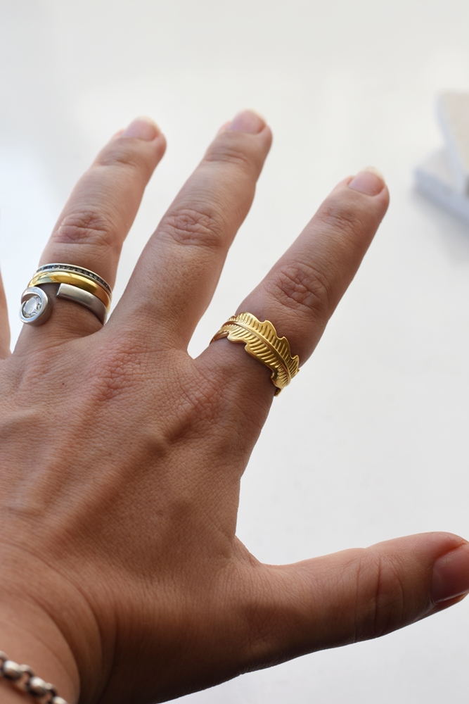 Feather Wrap Ring – 18K Gold Waterproof - Image 6